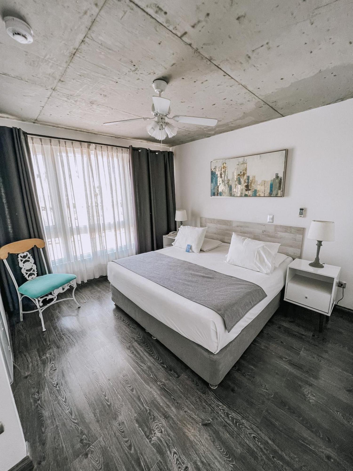 Hotel Puerto Chinchorro Arica Bagian luar foto